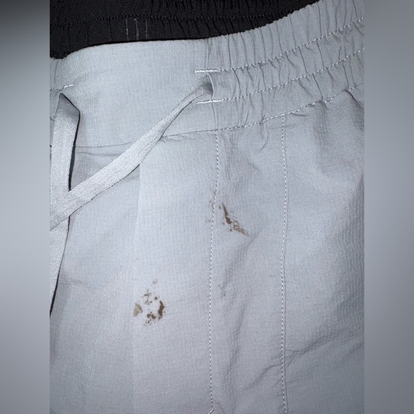 lululemon athletica Gray Athletic Shorts with Elastic Waistband - Picture 5 of 7